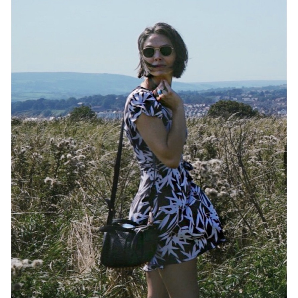 Amuse mini wrap dress size medium floral print